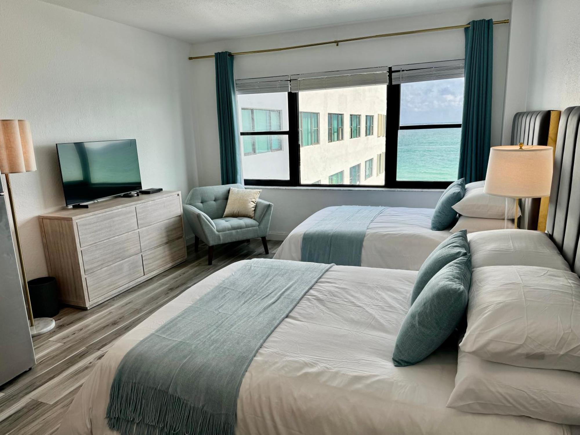 Directly On The Beach With Pool & Ocean View Miami Beach Exteriör bild
